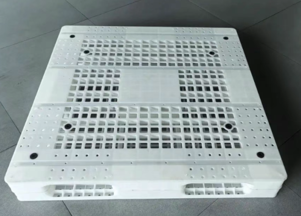 Plastic Pallet